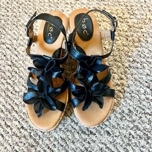 B.O.C. Womens Leather Wedge Sandals